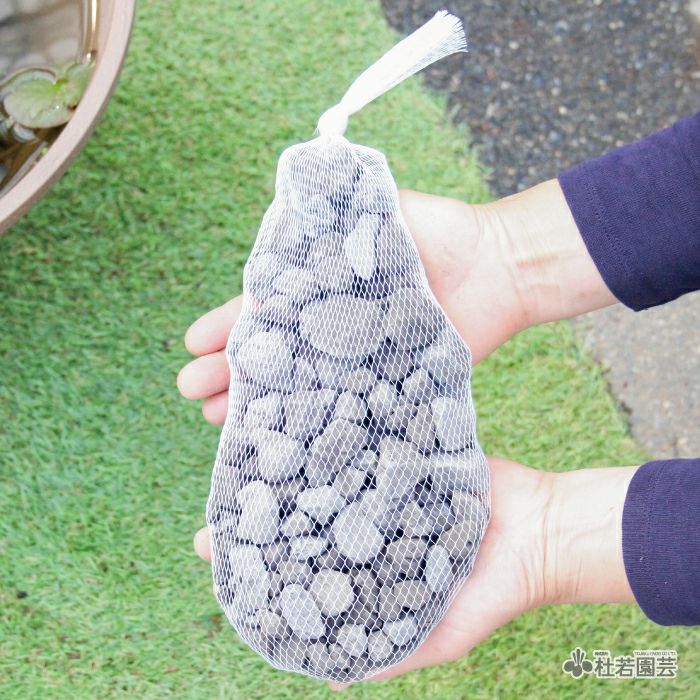 ネット入り】メダカ水質浄化石 （荒目）1L | 杜若園芸WEBショップ